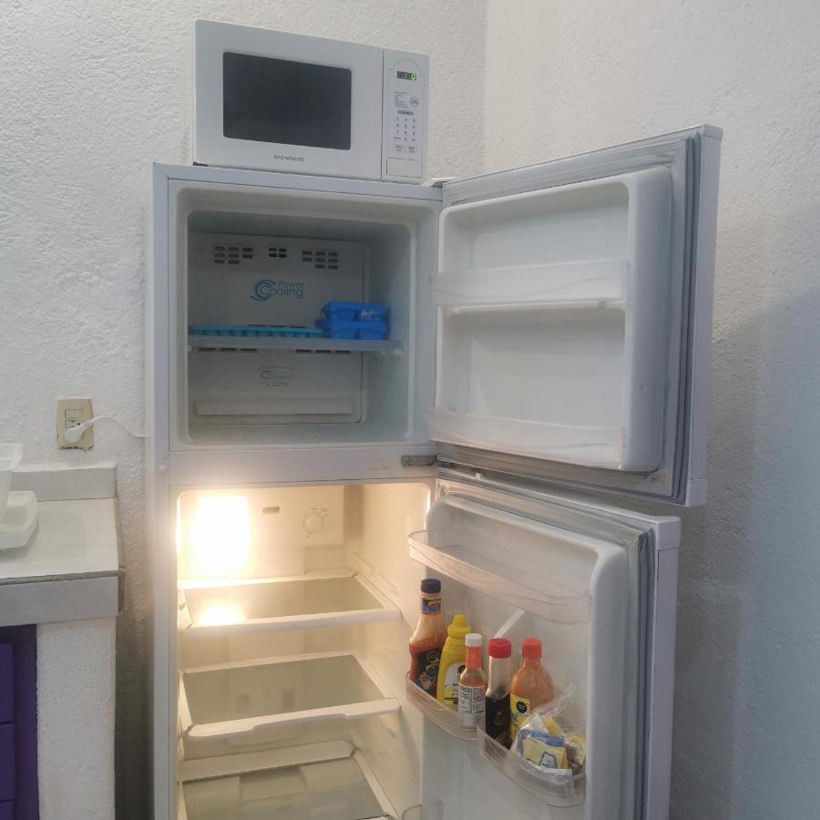 2 Bedroom Apartment With A/C Wi-Fi Best Location! Zihuatanejo Kültér fotó