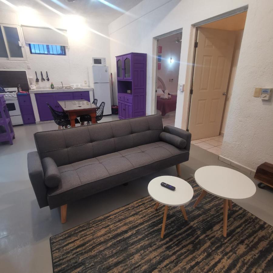 2 Bedroom Apartment With A/C Wi-Fi Best Location! Zihuatanejo Kültér fotó