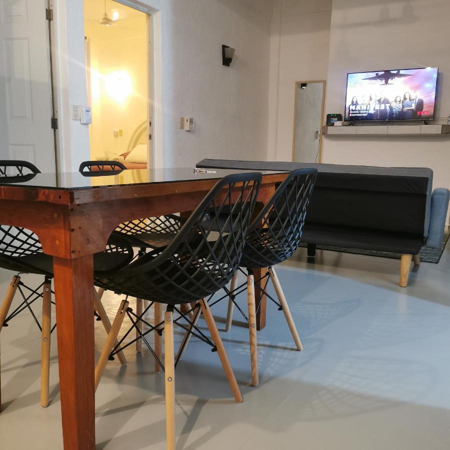 2 Bedroom Apartment With A/C Wi-Fi Best Location! Zihuatanejo Kültér fotó