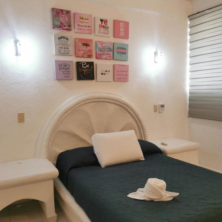 2 Bedroom Apartment With A/C Wi-Fi Best Location! Zihuatanejo Kültér fotó